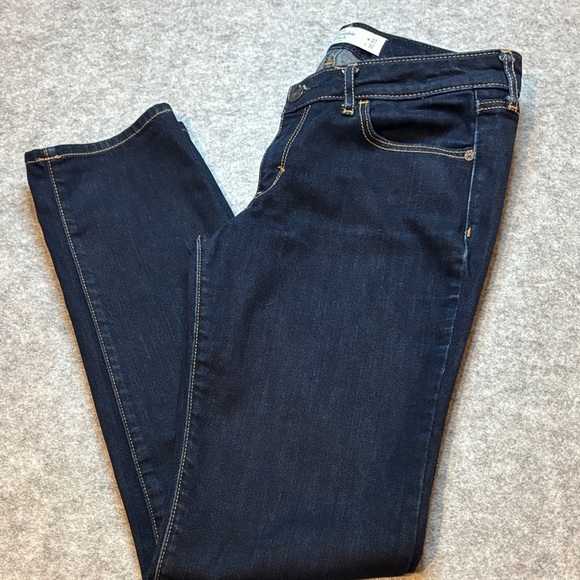 Abercrombie & Fitch Skinny Jeans Dark Wash Size 4S (27/31) 👖✨ - Picture 1 of 12